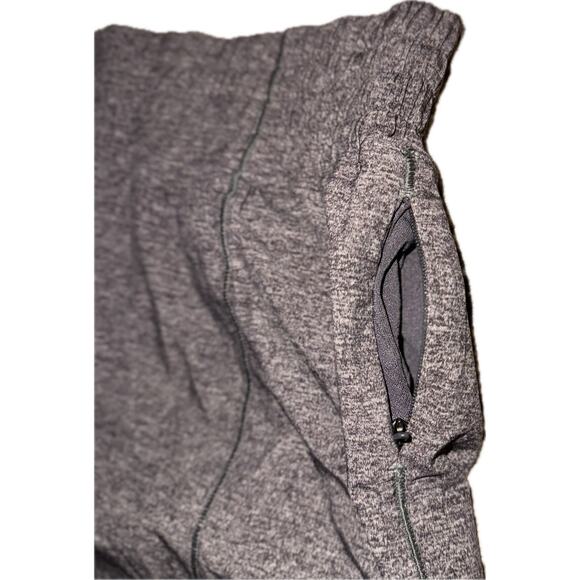 Lululemon Hotty Hot Short II Athletic Running Lined Gray Heathered Size 4 - Picture 3 of 6